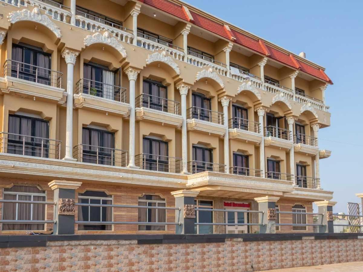 Hotel Dreamland Puri Εξωτερικό φωτογραφία