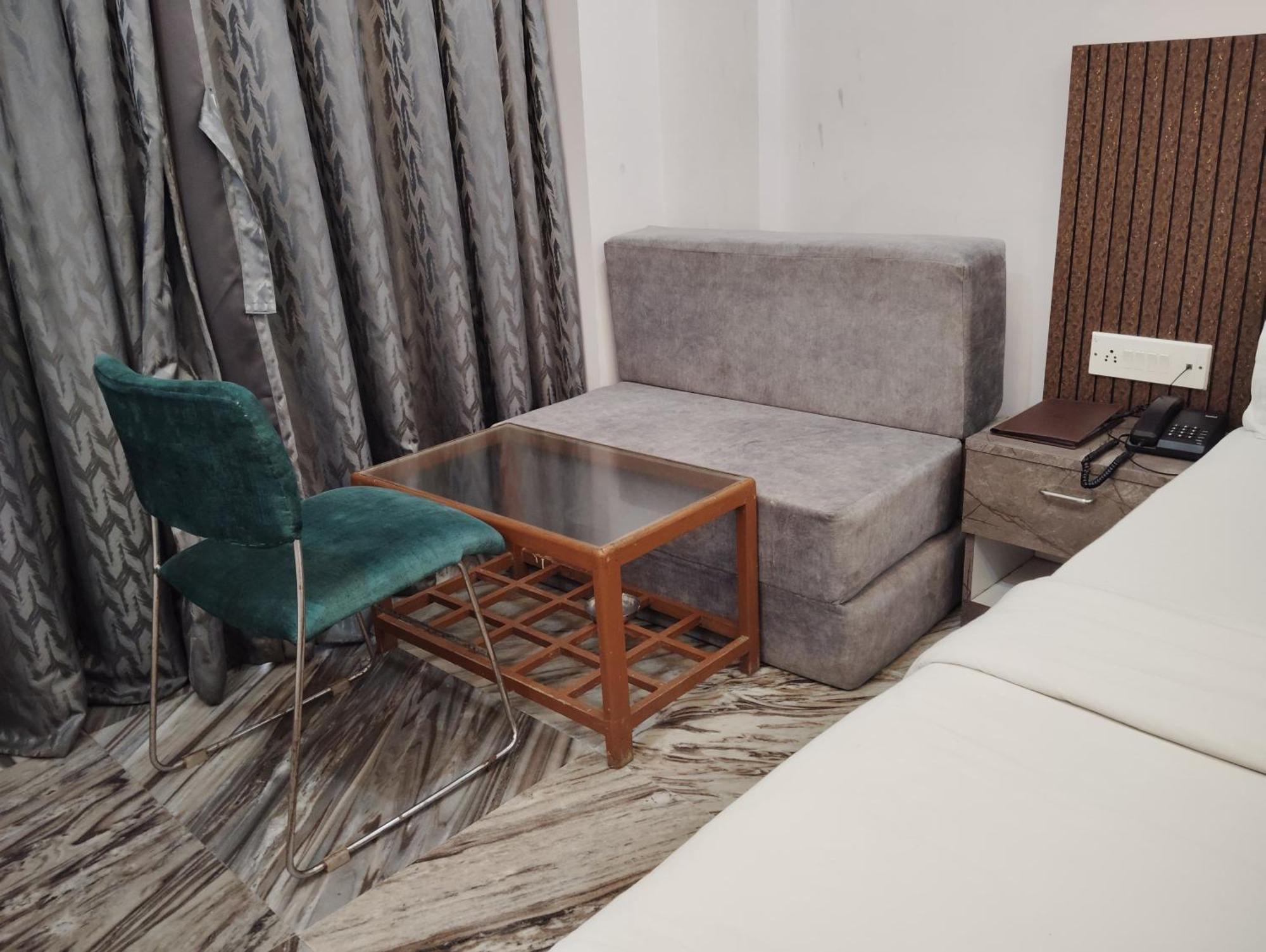 Hotel Dreamland Puri Εξωτερικό φωτογραφία