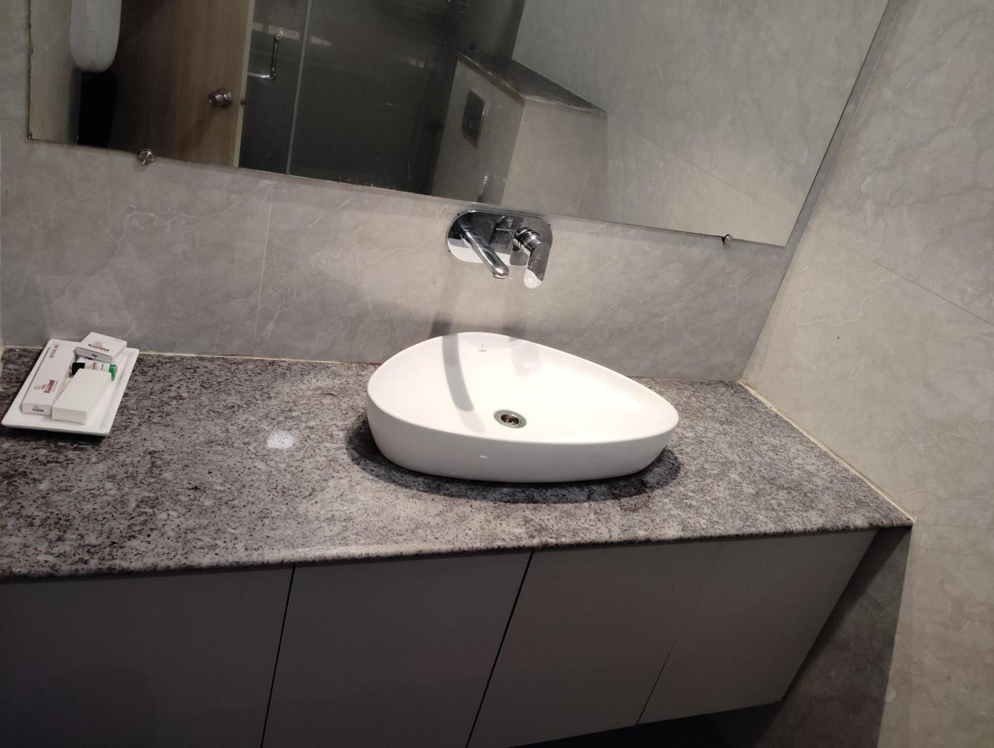 Hotel Dreamland Puri Εξωτερικό φωτογραφία